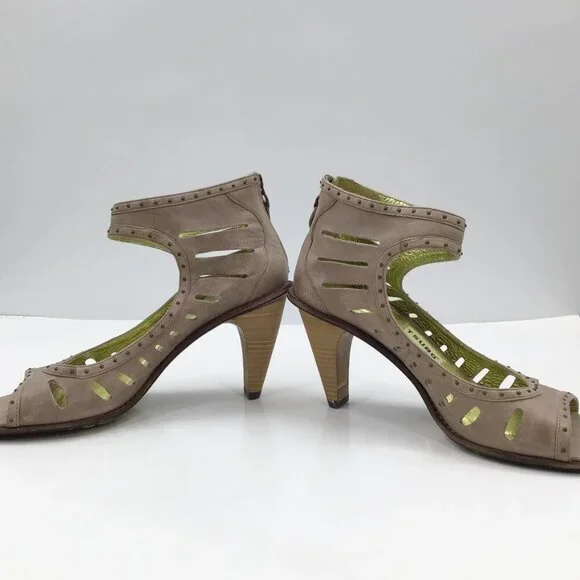 GLAM Size 9 Tsubo Sandals Heels Pumps Open Toe Strappy Taupe Gold Lined Ankle - Picture 10 of 13